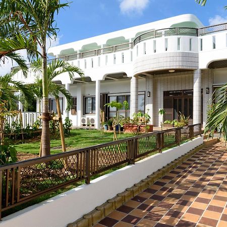 Villa Miyakojima White House Exterior foto
